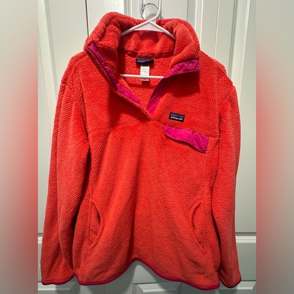 Patagonia Tops - Patagonia Coral/Pink Fleece Pullover